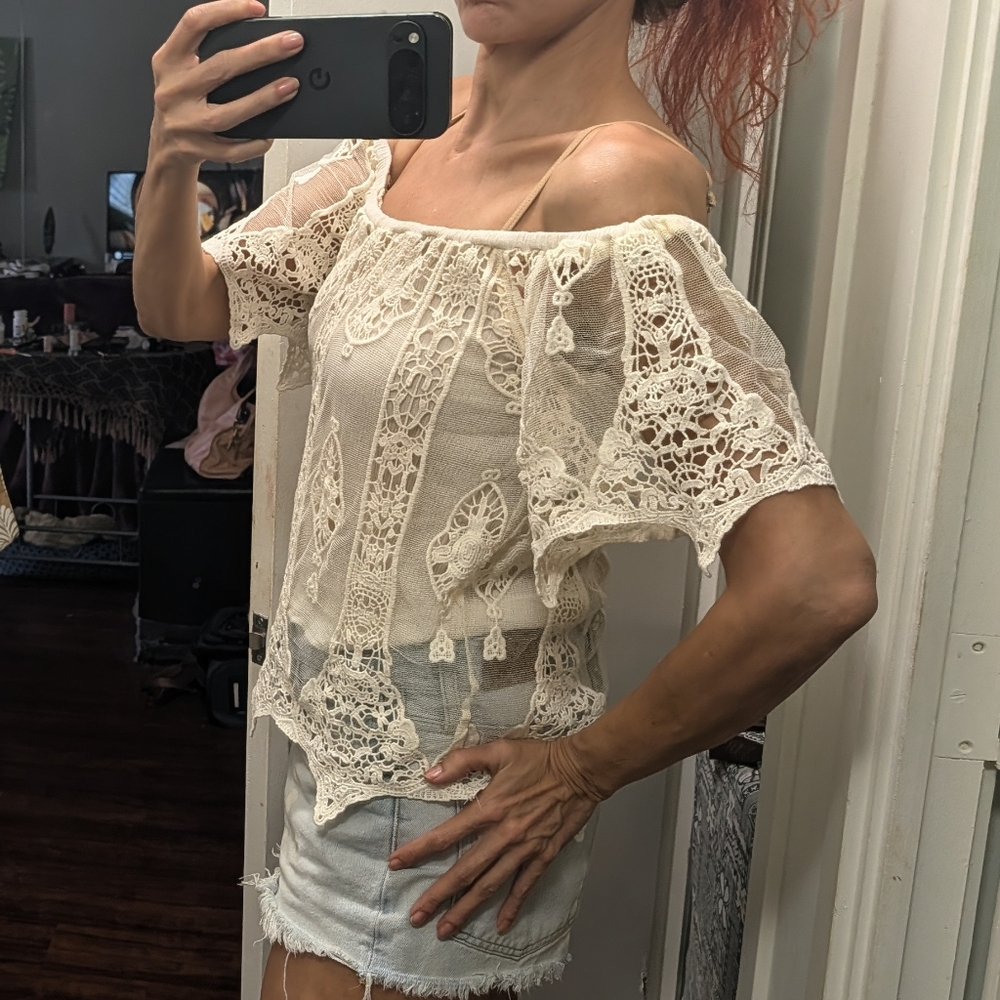 Jens Pirate Booty Off Shoulder linen Crochet Cream Lace Top Boho Festival Top XS